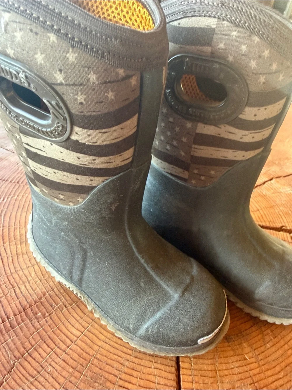 Kids Black Star-Stripe Waterproof Pull-On Boots